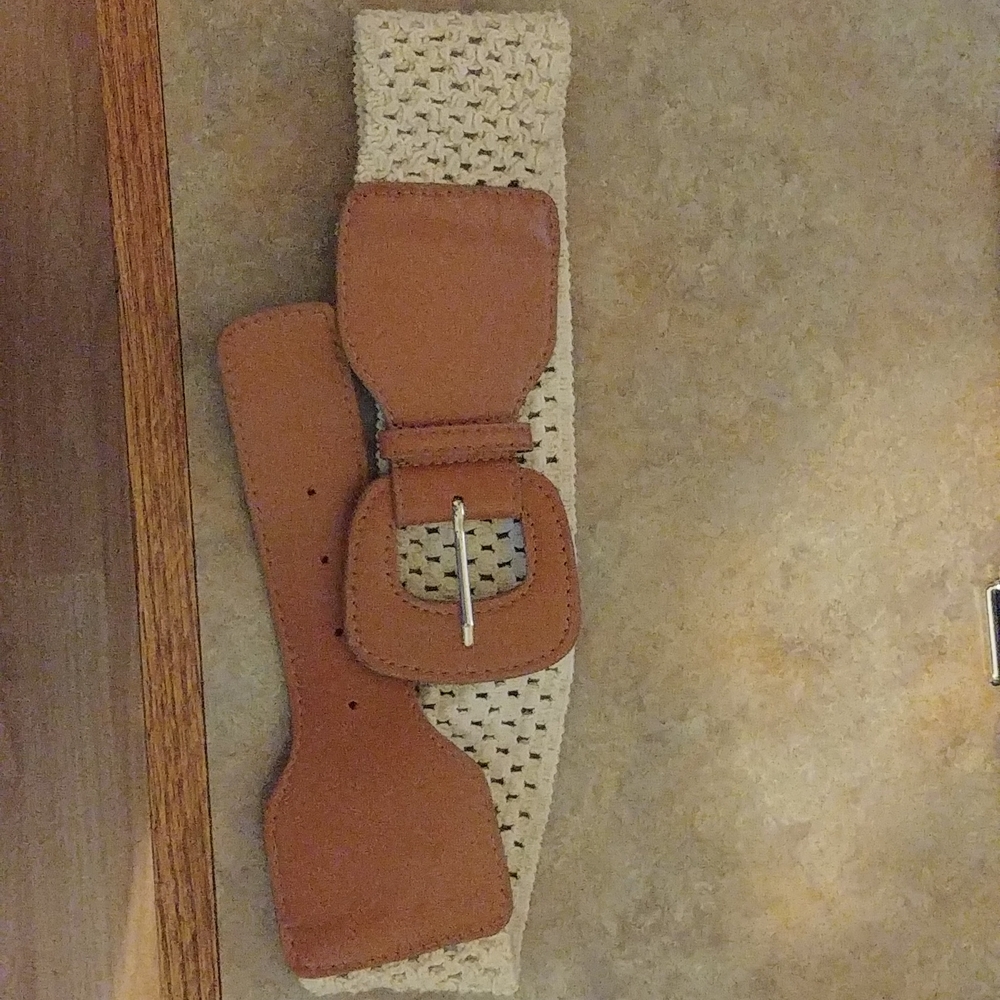 Stretch belt